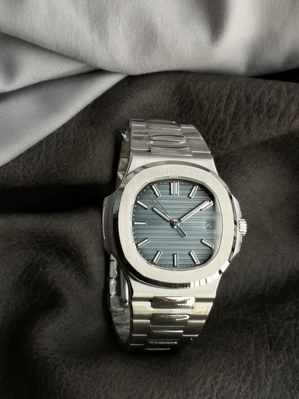 3K Factory Top Grade Copy Patek Philippe Nautilus Swiss Grey Dial 5711/1A 010 Watch